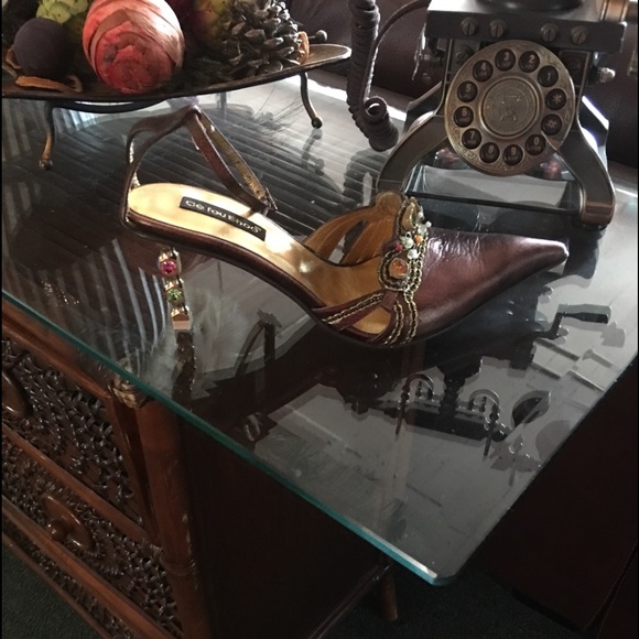 Ce fou Shoo - Picture 1 of 6